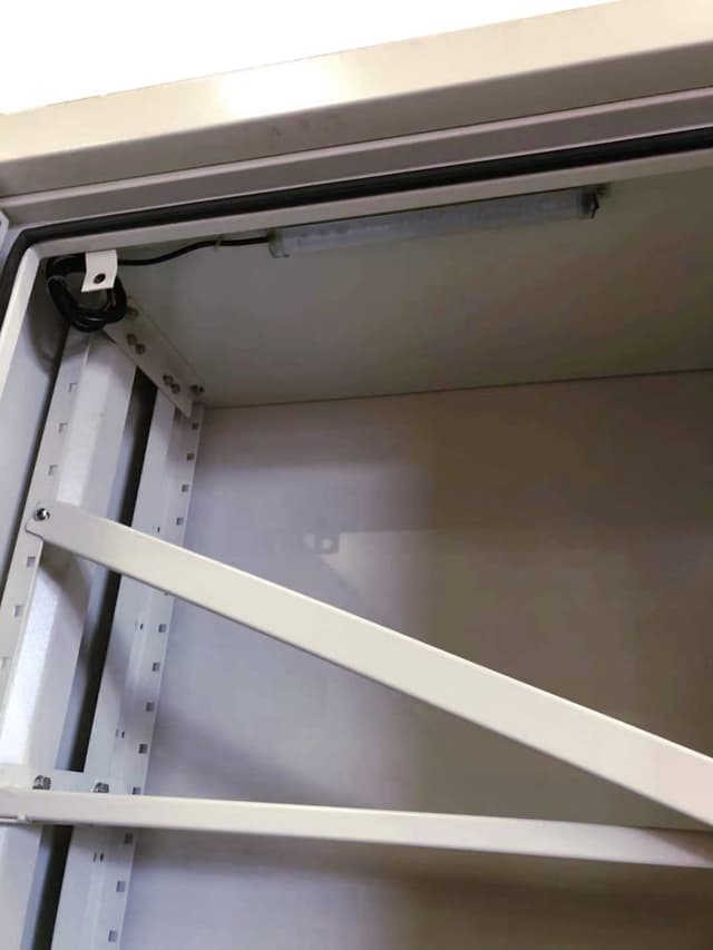 nlc12-50cabinet_detail.jpg
